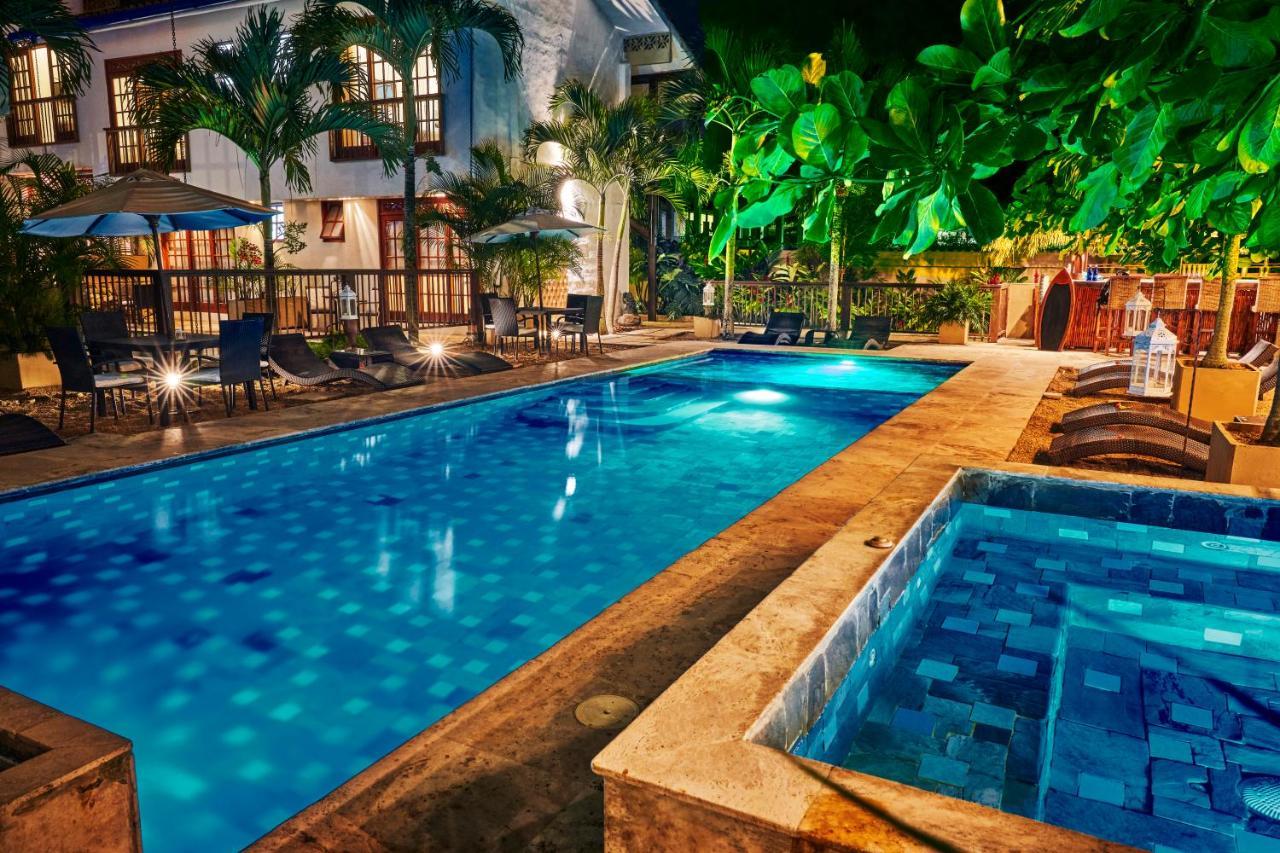 Lombok Hotel & Spa Antes Hotel Casablanca Guaduas Bagian luar foto