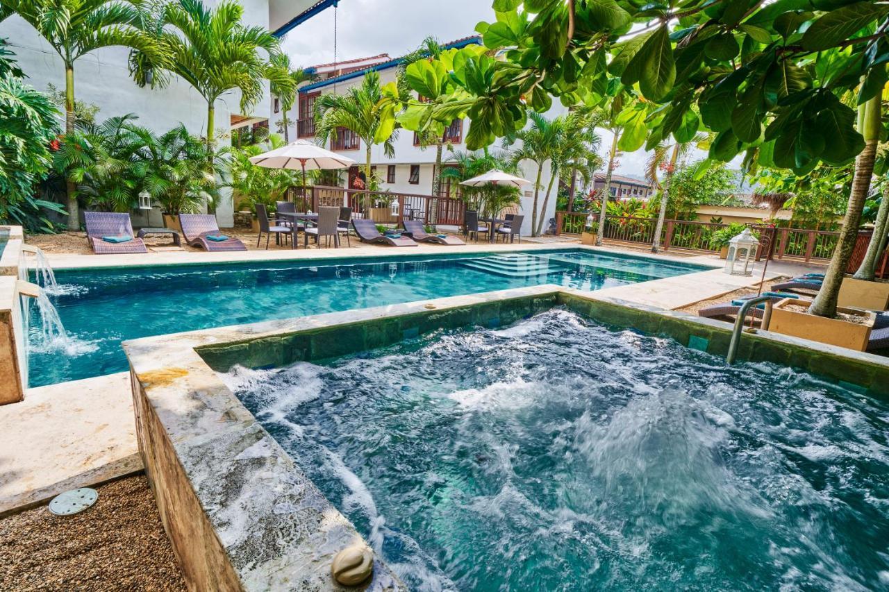 Lombok Hotel & Spa Antes Hotel Casablanca Guaduas Bagian luar foto
