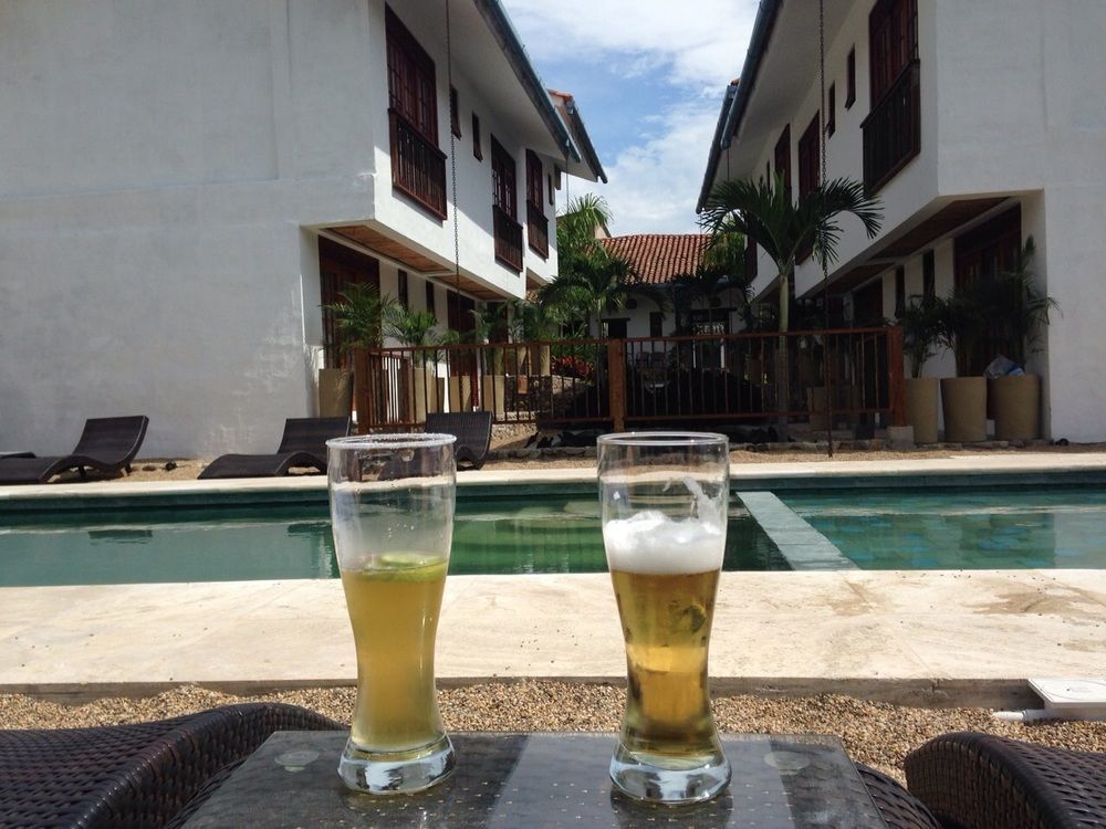 Lombok Hotel & Spa Antes Hotel Casablanca Guaduas Bagian luar foto