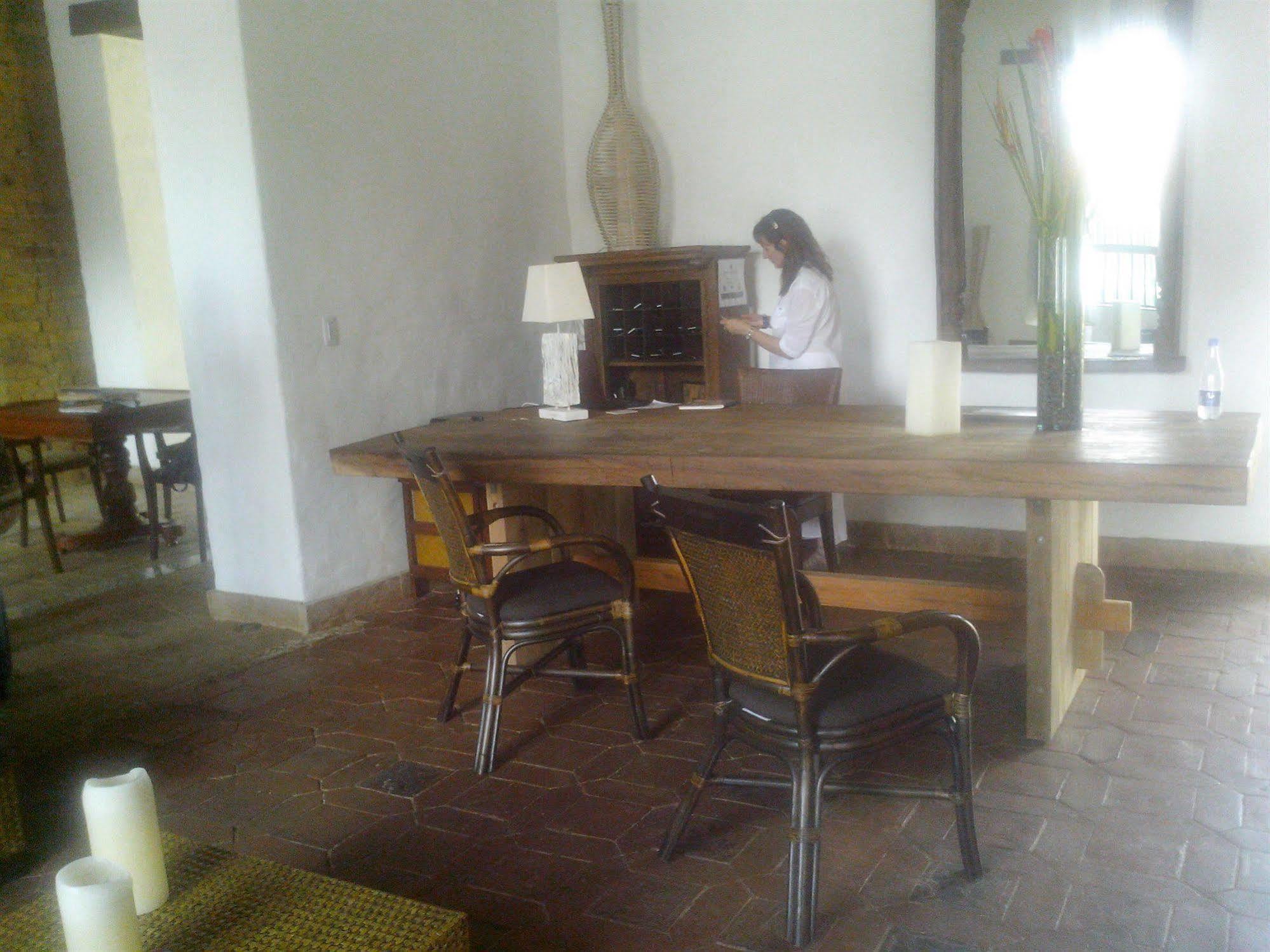 Lombok Hotel & Spa Antes Hotel Casablanca Guaduas Bagian luar foto
